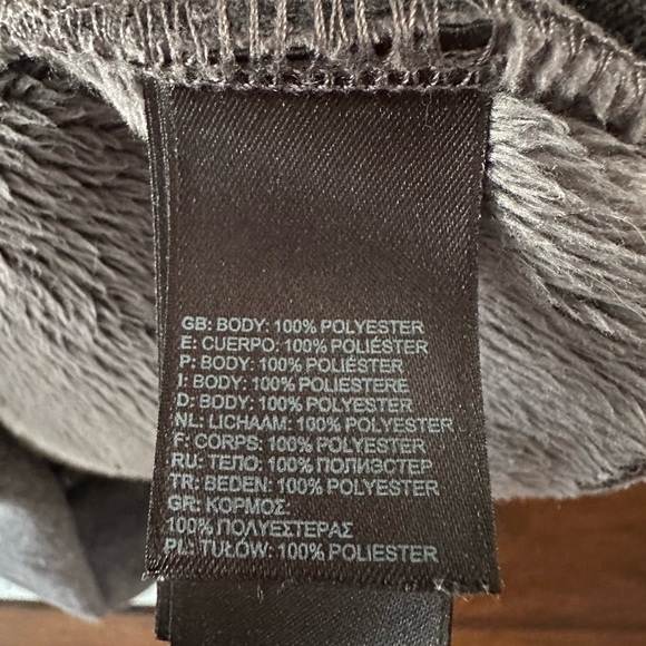 The North Face gray zip up sweater - Picture 6 of 10